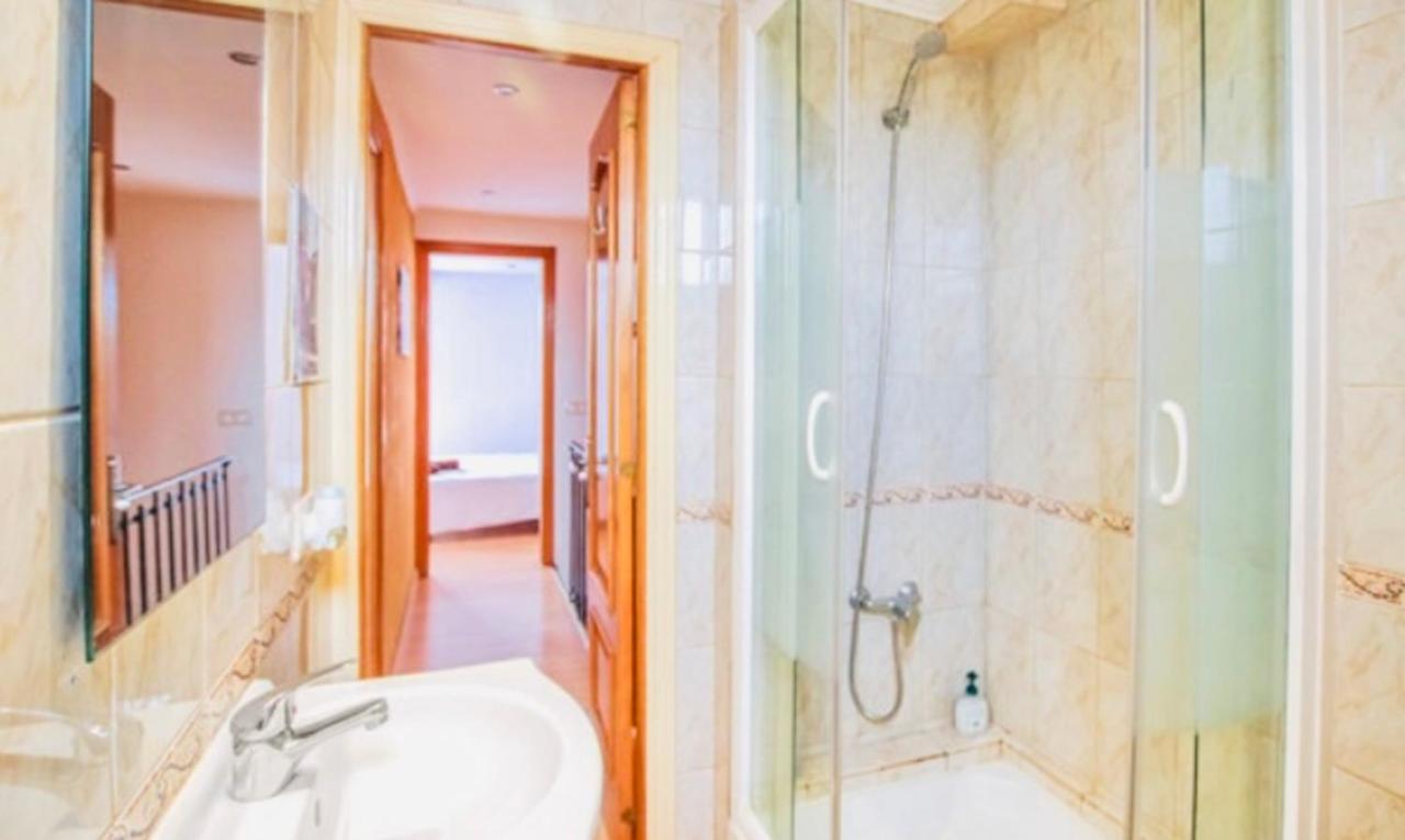 Апартаменти Apartamento En La Playa Con Terraza Комарруга Екстер'єр фото