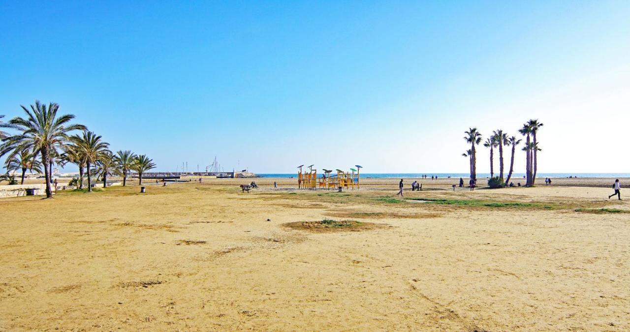 Апартаменти Apartamento En La Playa Con Terraza Комарруга Екстер'єр фото